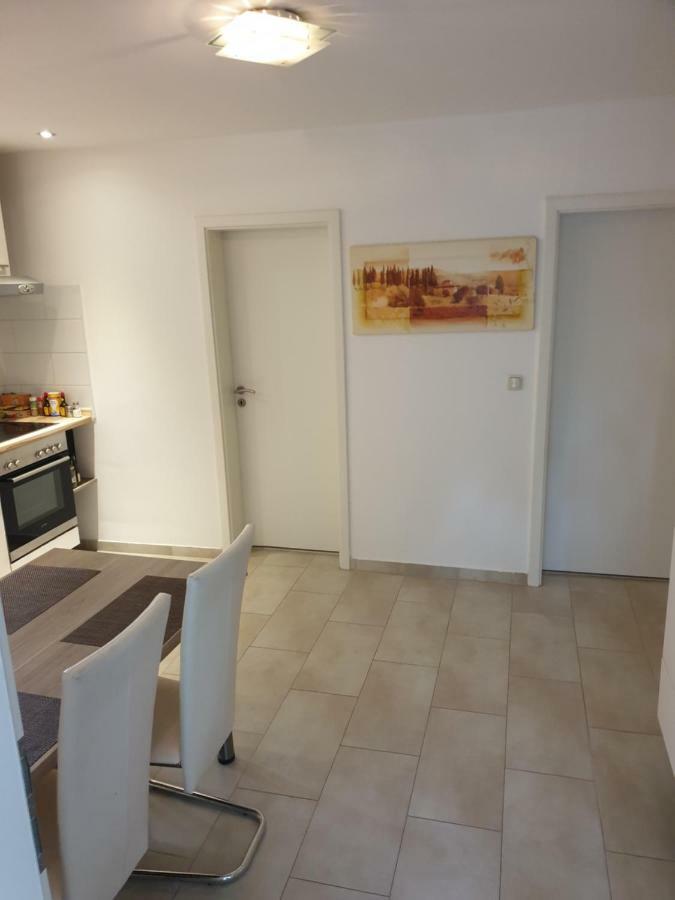 Wohnung, Zimmer In Frankfurt Flughafen Zu Vermieten Moerfelden-Walldorf Exterior photo